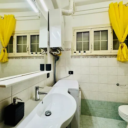 Via Arese Apartament